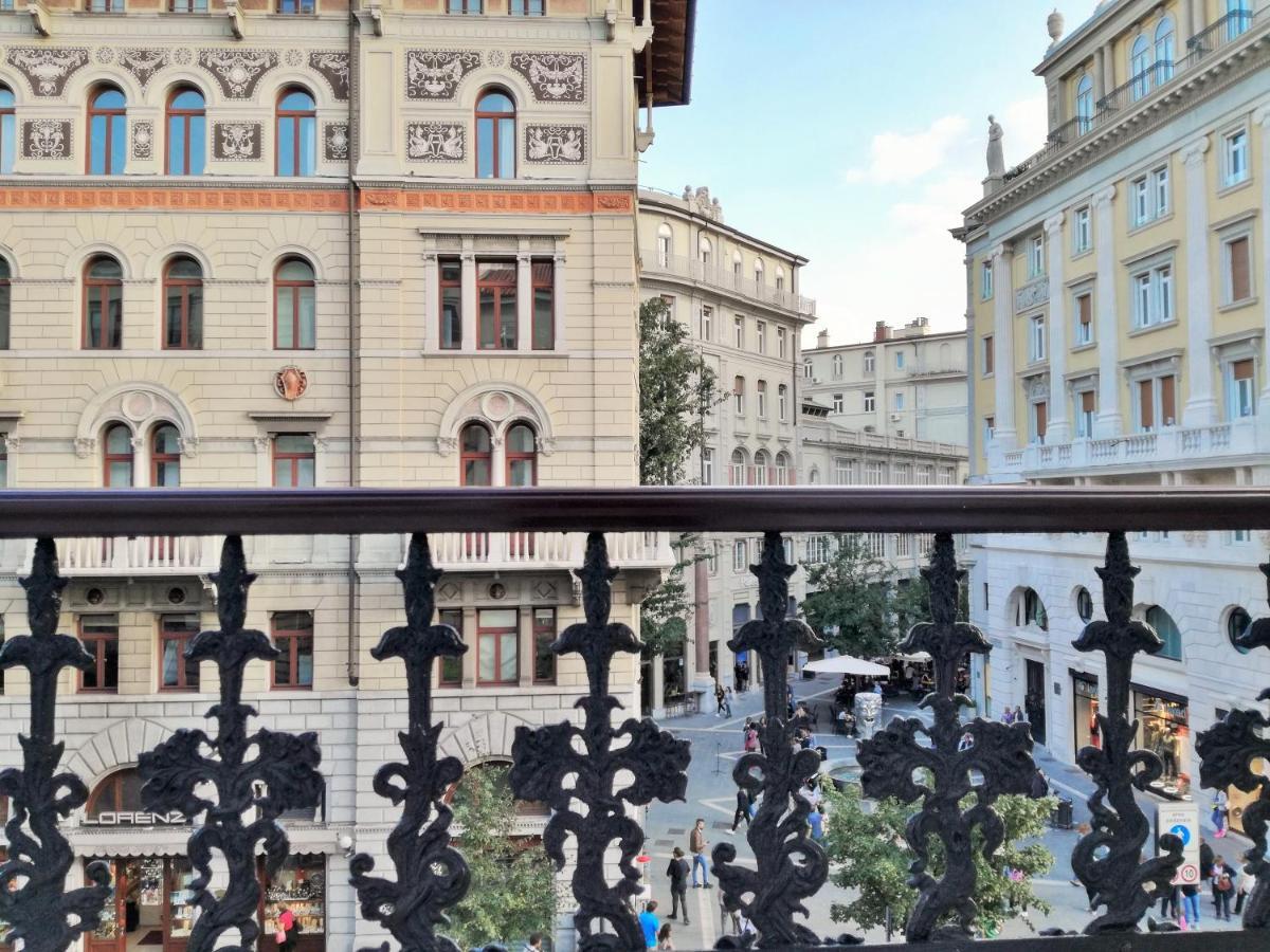 Trieste Center Rooms & Apartments - Fiori Di 트리에스테 외부 사진